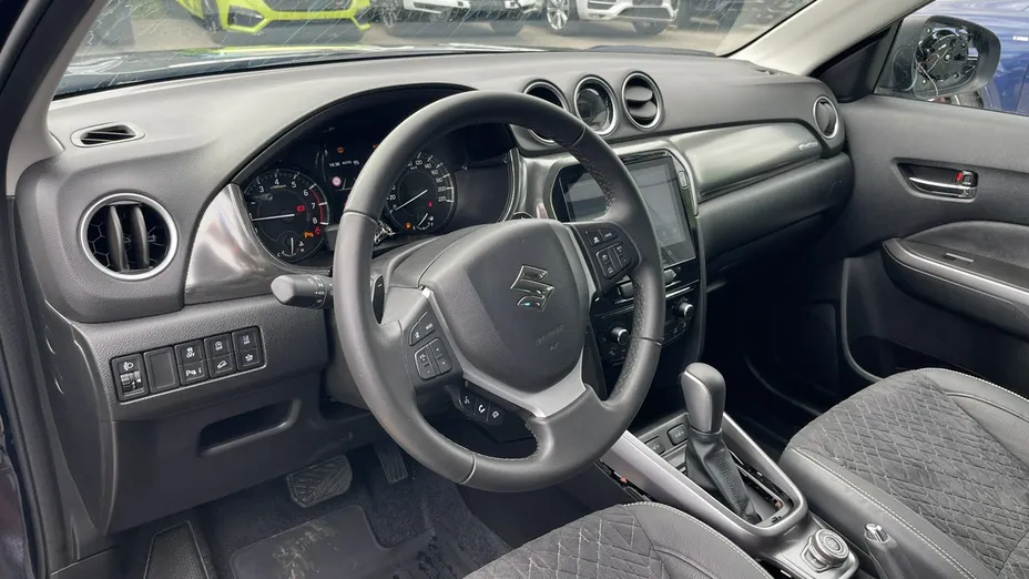 SUZUKI Vitara -