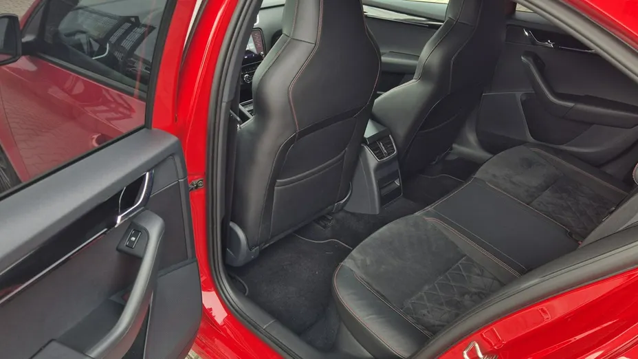 SKODA Octavia -