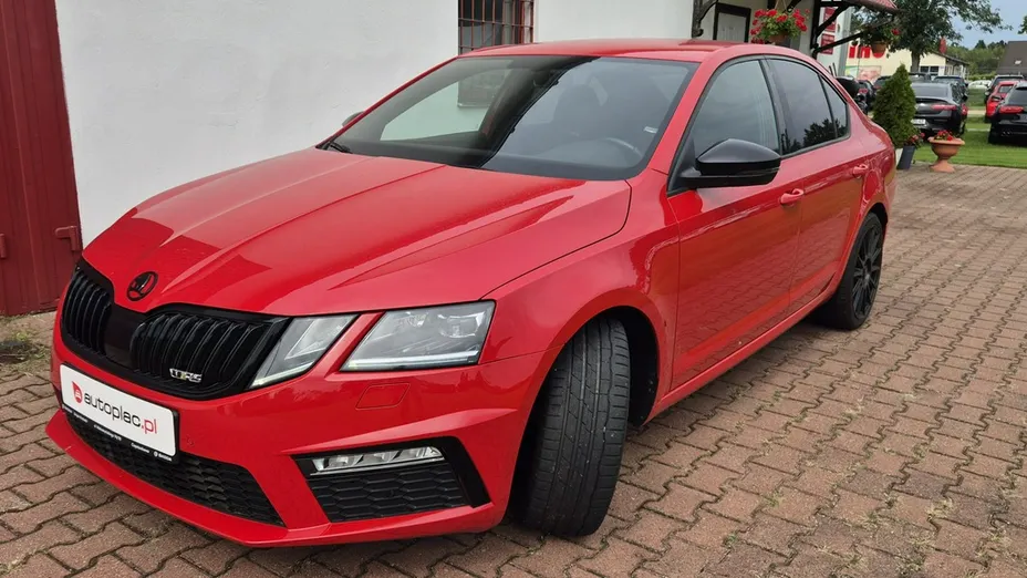 SKODA Octavia -