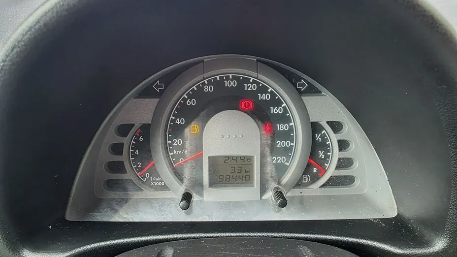 VOLKSWAGEN Fox -