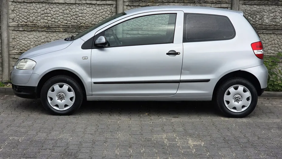 VOLKSWAGEN Fox -