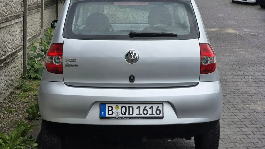 VOLKSWAGEN Fox -
