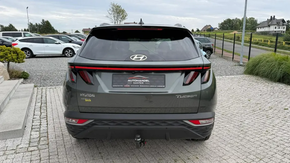 HYUNDAI Tucson -