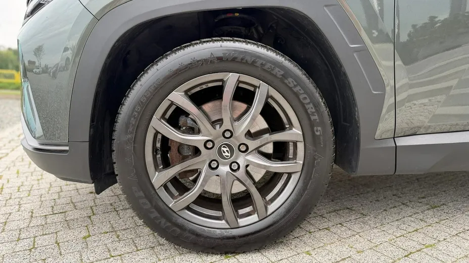 HYUNDAI Tucson -