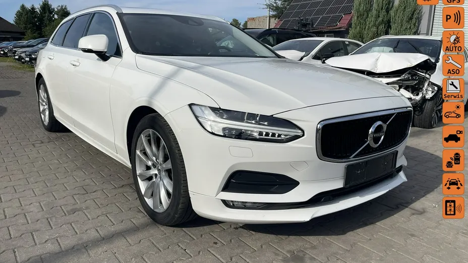 VOLVO V90 -