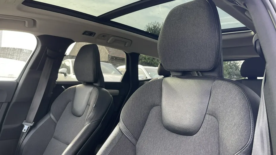 VOLVO V90 -