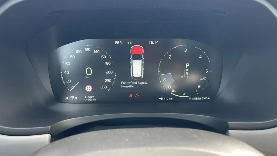 VOLVO V90 -