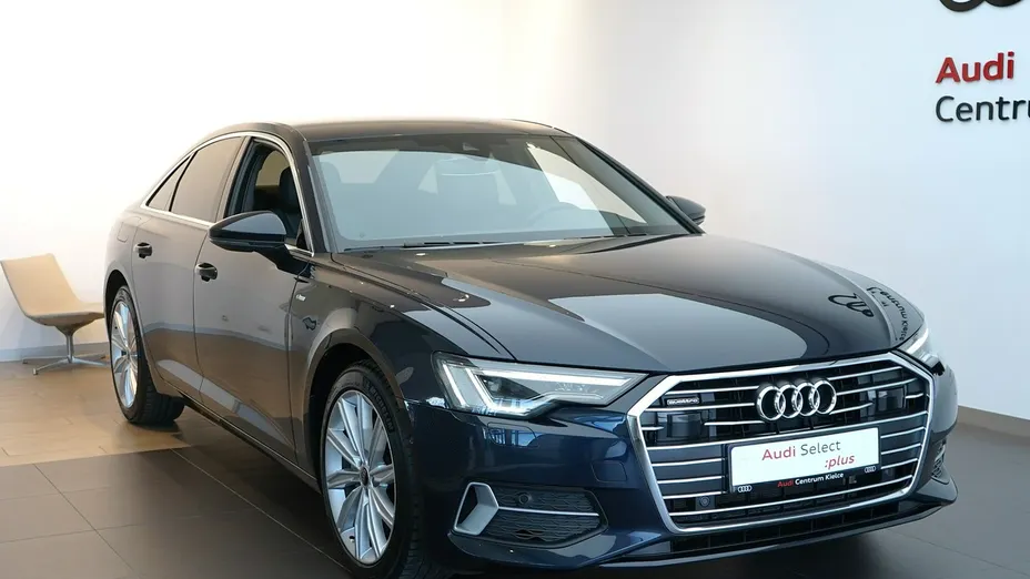 AUDI A6 -