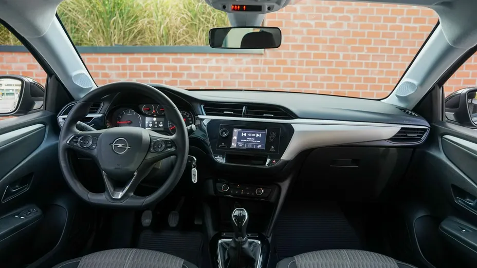 OPEL Corsa -