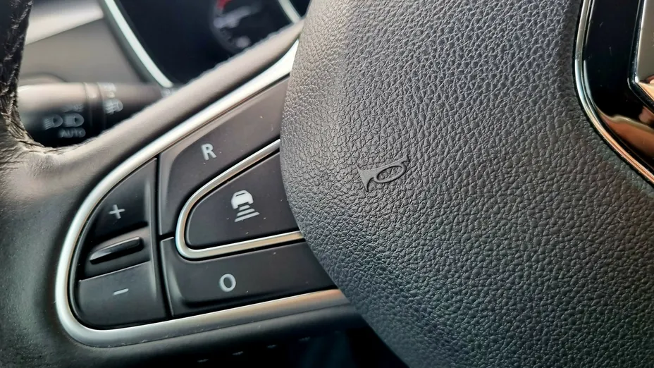 RENAULT Talisman -