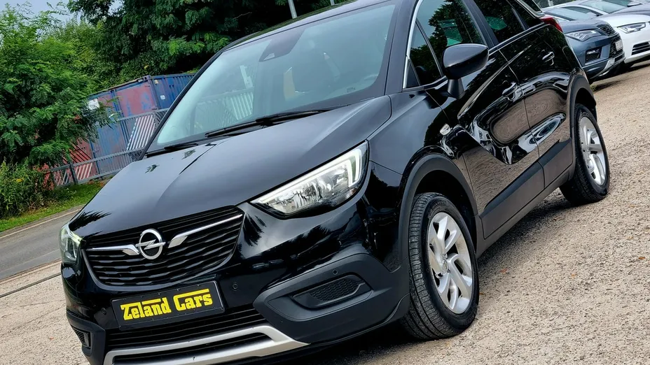 OPEL Crossland X -