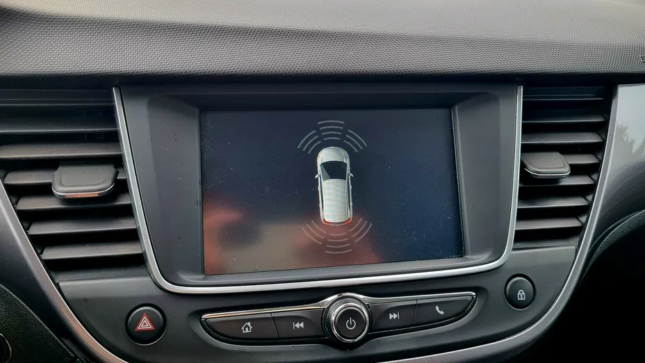 OPEL Crossland X -