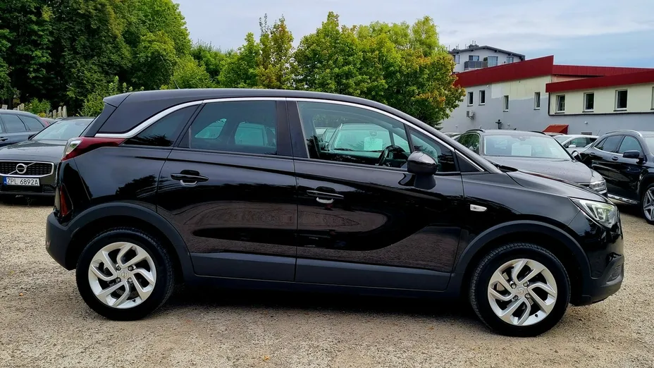 OPEL Crossland X -