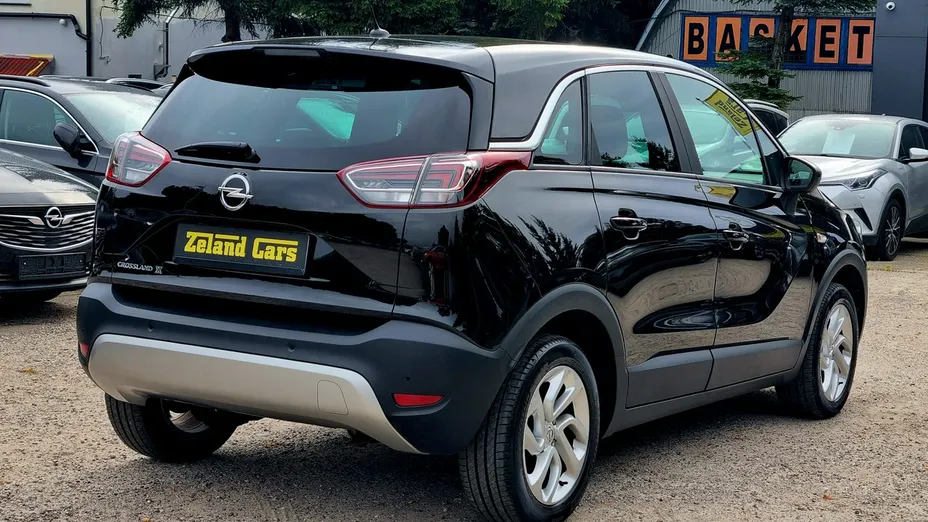 OPEL Crossland X -