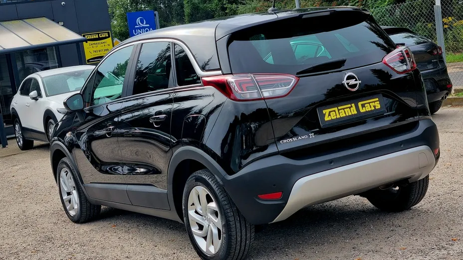 OPEL Crossland X -