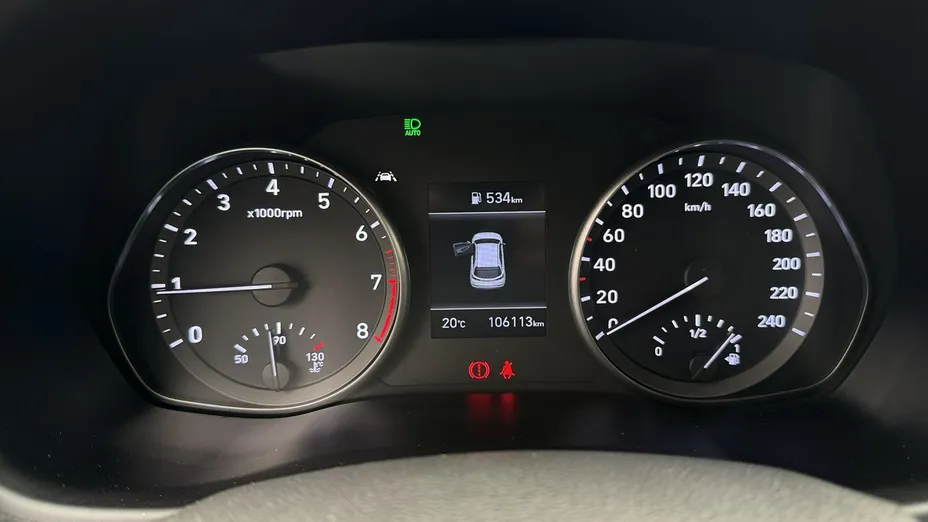 HYUNDAI i30 -