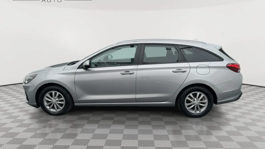 HYUNDAI i30 -