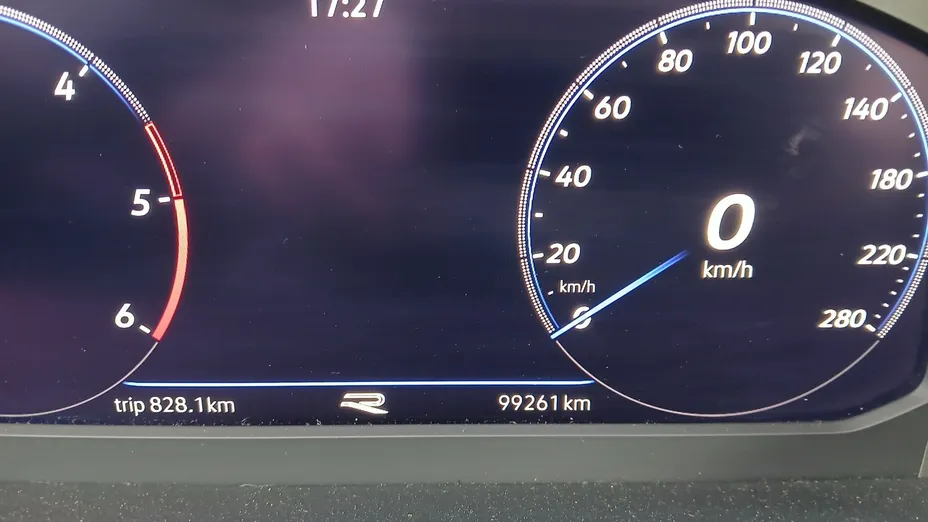 VOLKSWAGEN Arteon -