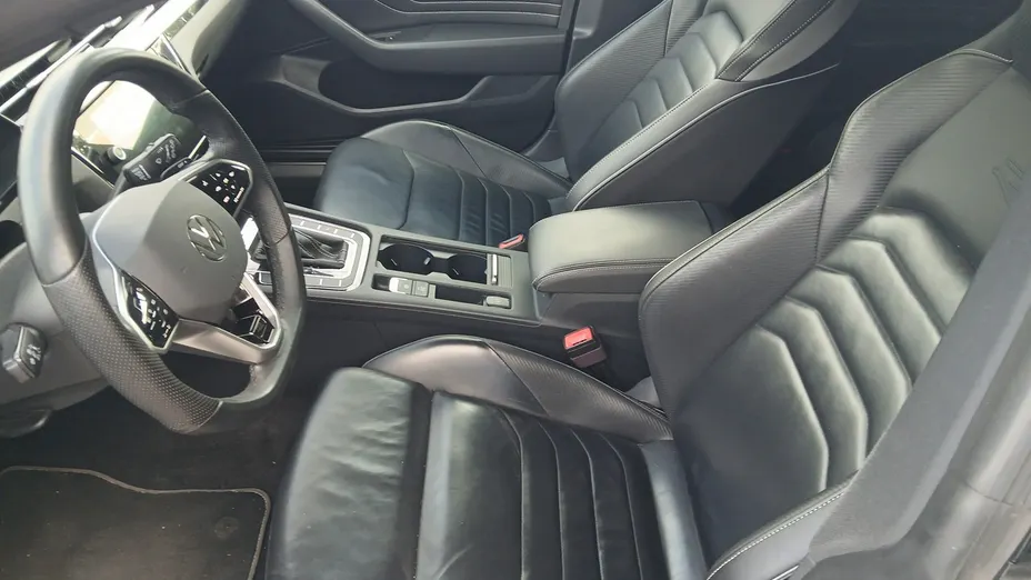 VOLKSWAGEN Arteon -