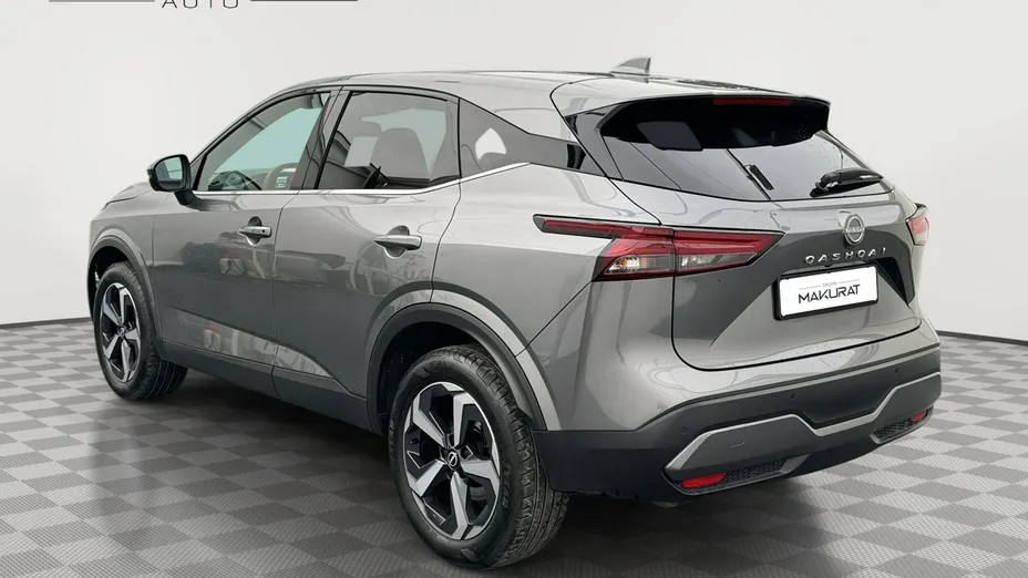 NISSAN Qashqai -