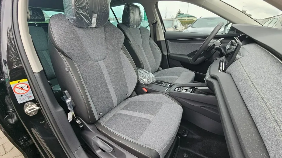 SKODA Octavia -