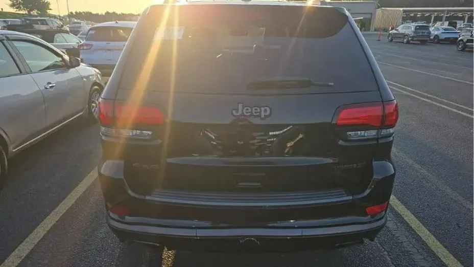 JEEP Grand Cherokee -
