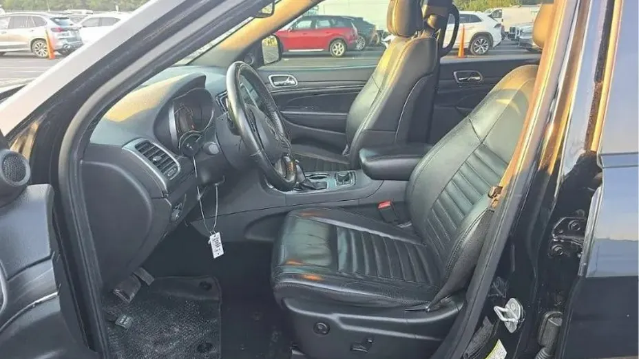 JEEP Grand Cherokee -