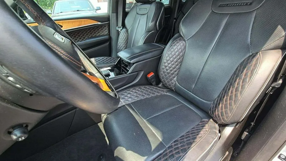 JEEP Grand Cherokee -