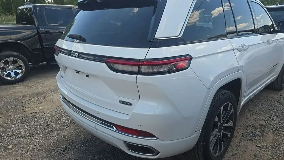 JEEP Grand Cherokee -