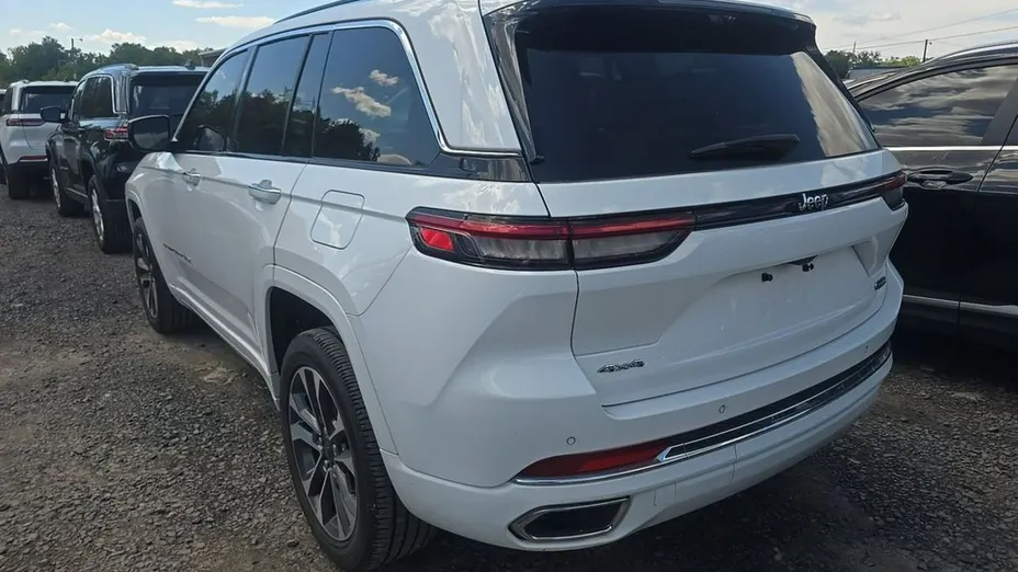 JEEP Grand Cherokee -