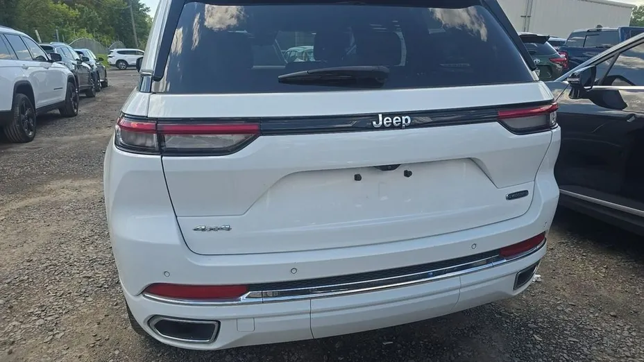 JEEP Grand Cherokee -