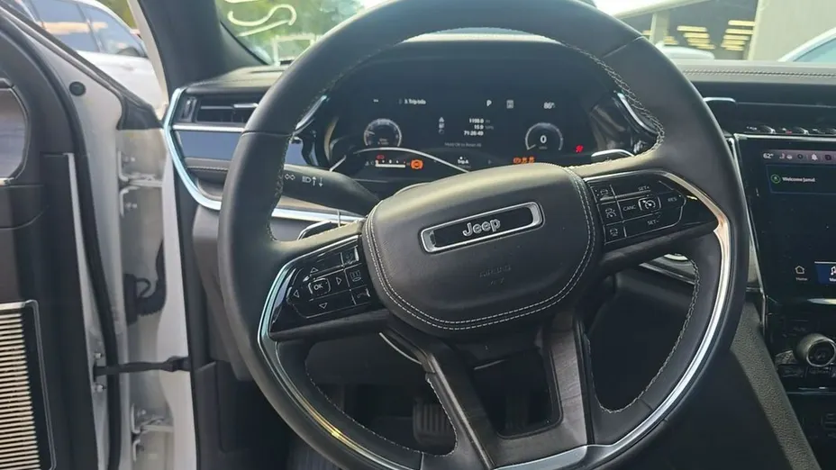 JEEP Grand Cherokee -