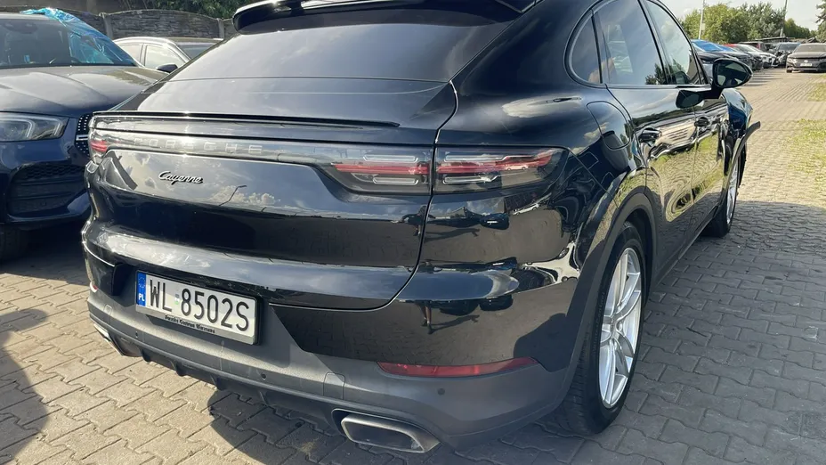 PORSCHE Cayenne -