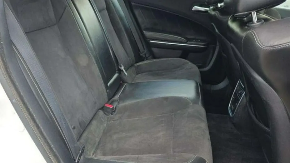 DODGE Charger -