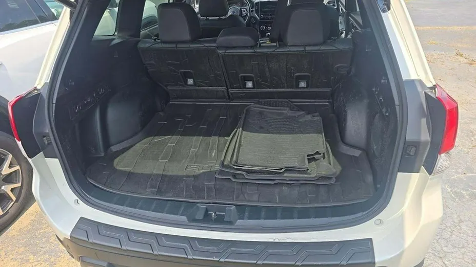 SUBARU Forester -