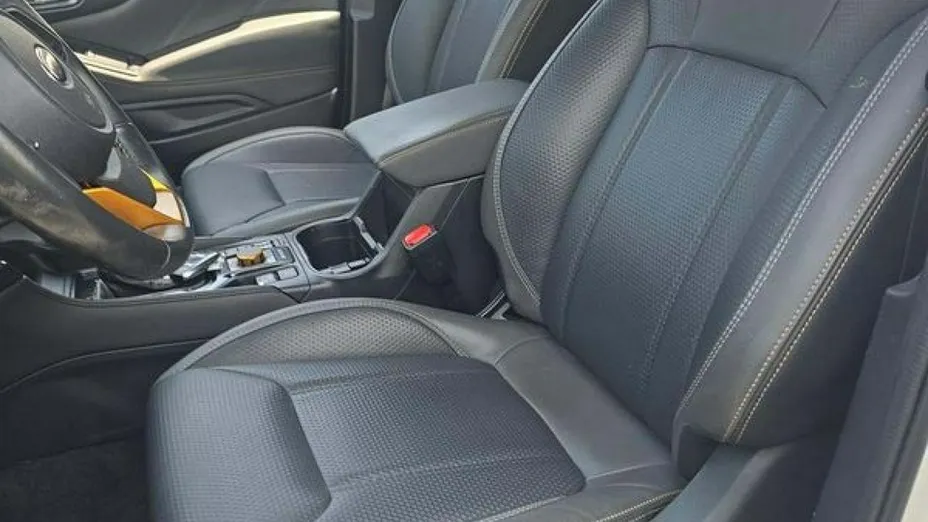 SUBARU Forester -