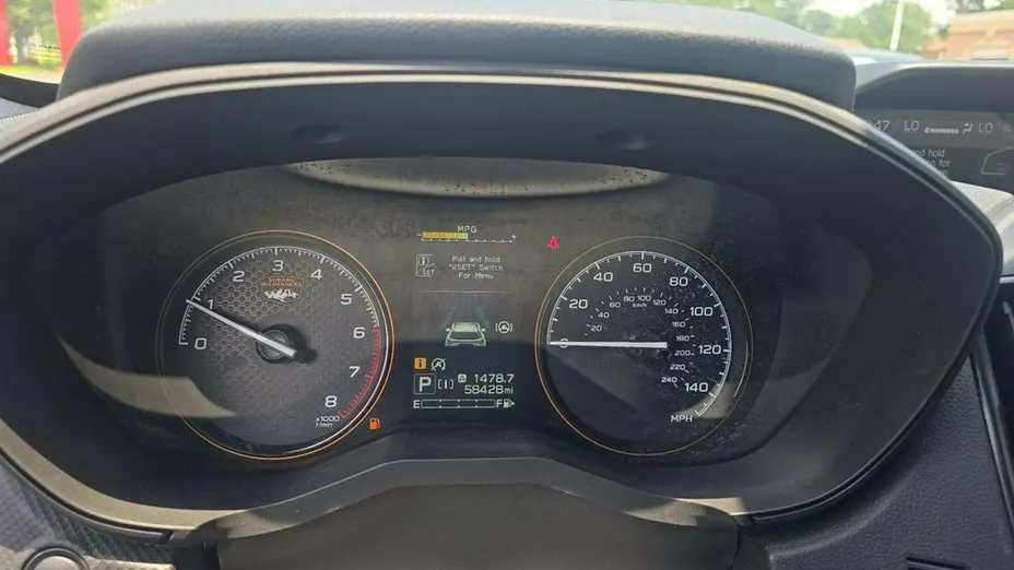 SUBARU Forester -