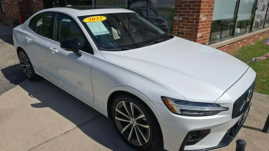 VOLVO S60 -
