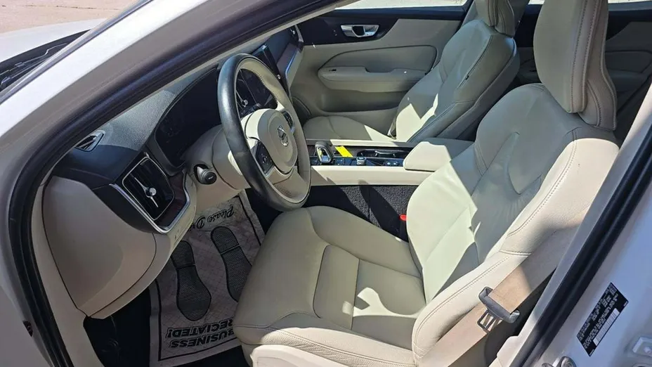 VOLVO S60 -