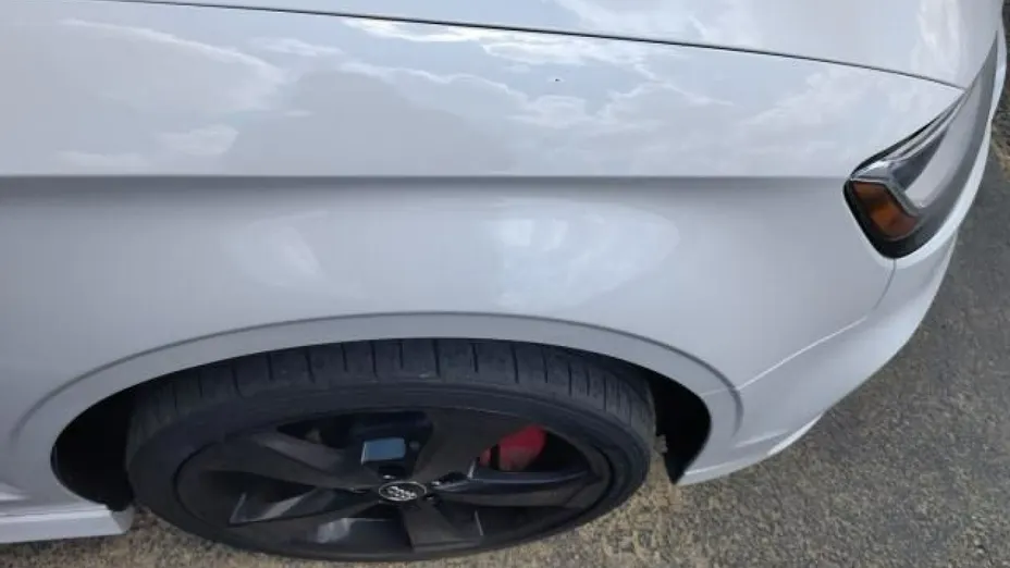 AUDI S3 -