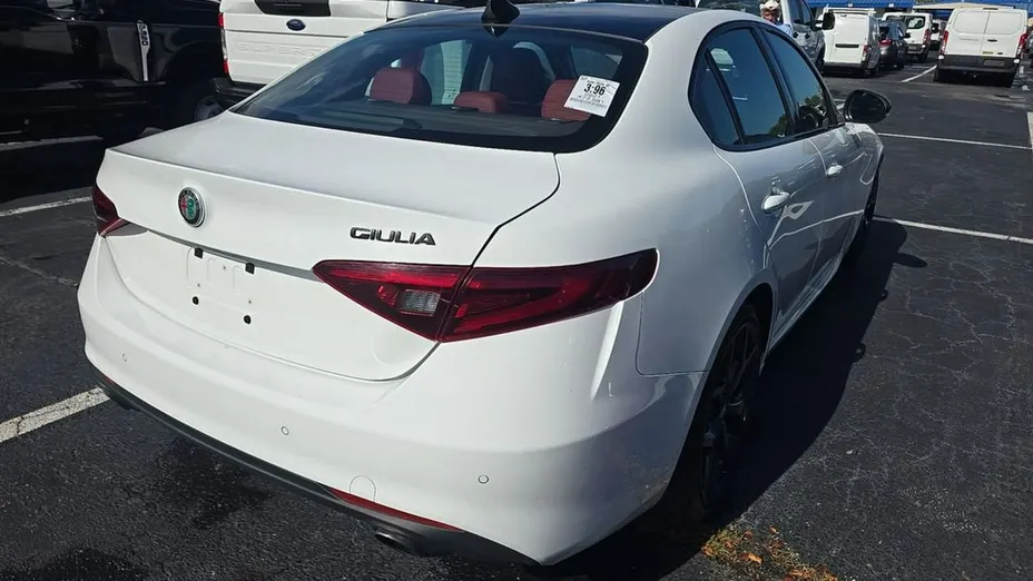ALFA ROMEO Giulia -
