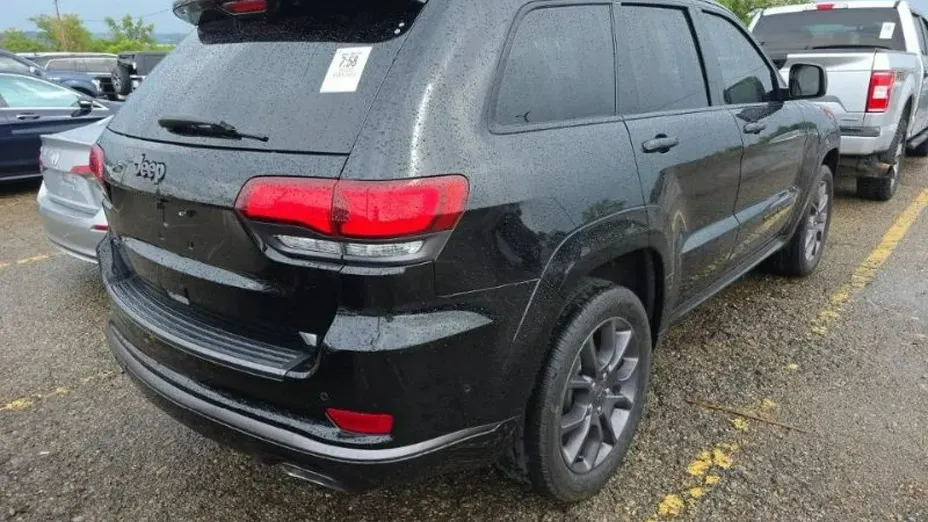 JEEP Grand Cherokee -