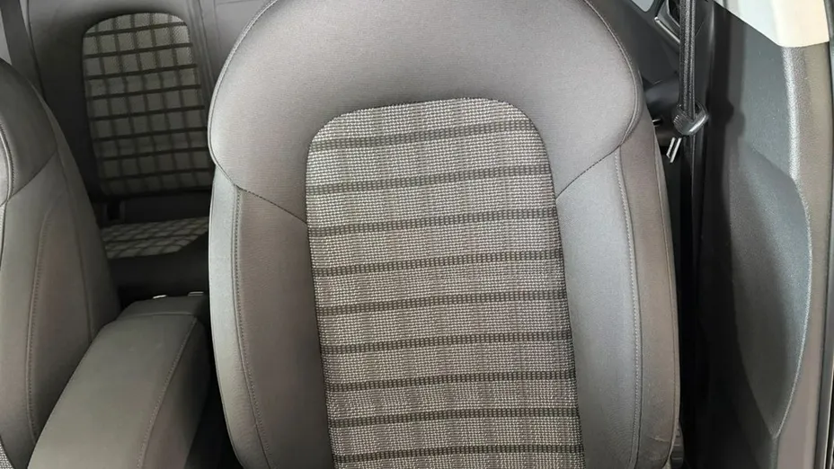 AUDI Q3 -