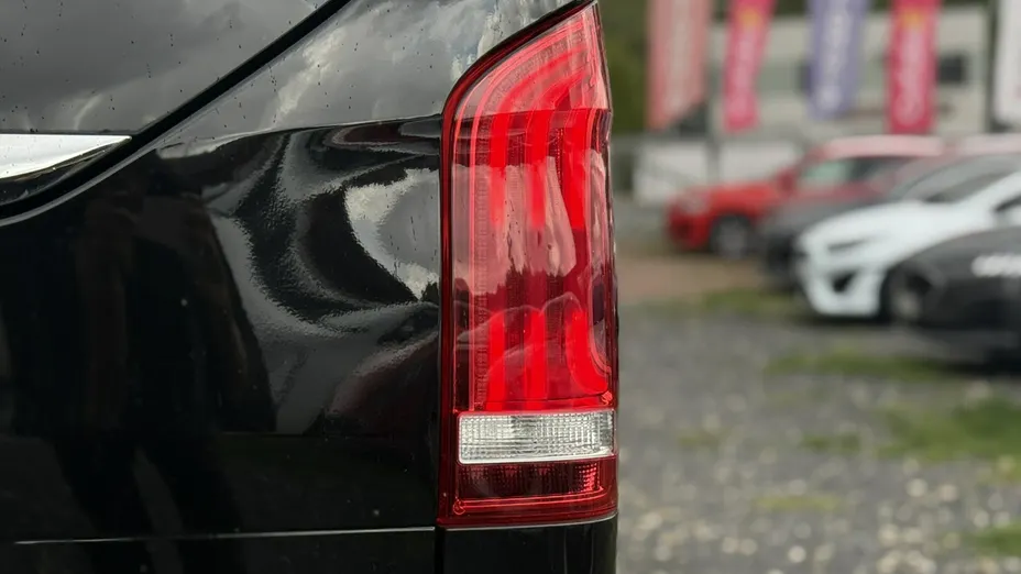 MERCEDES-BENZ V Klasa -