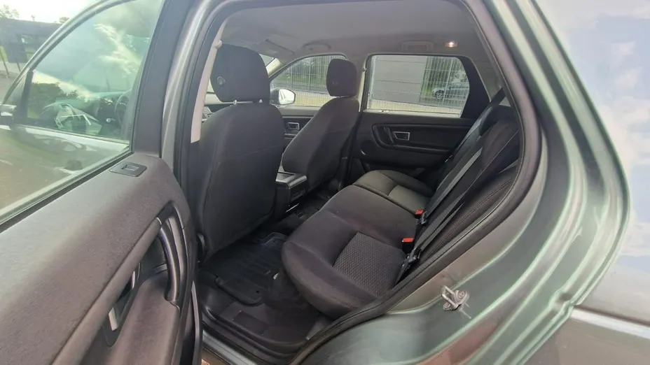 LAND ROVER Discovery Sport -