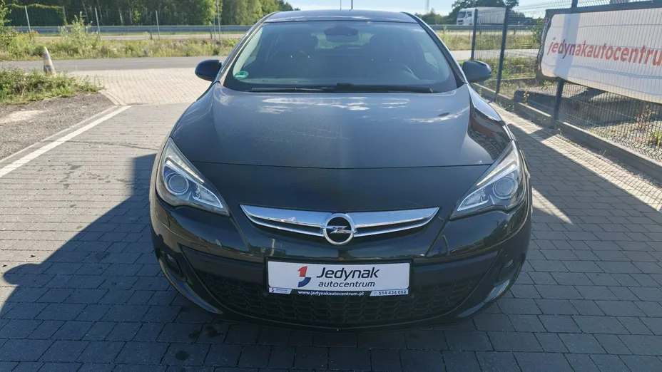 OPEL Astra -