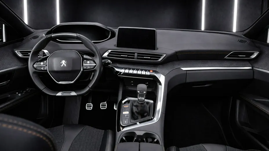 PEUGEOT 3008 -