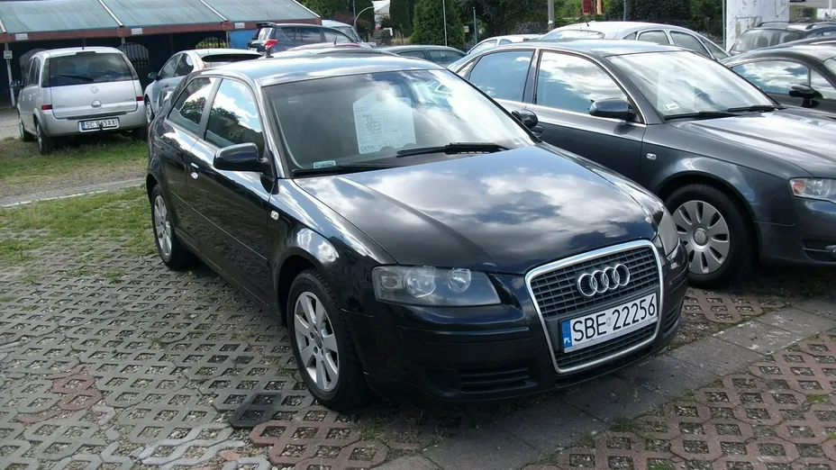 AUDI A3 -