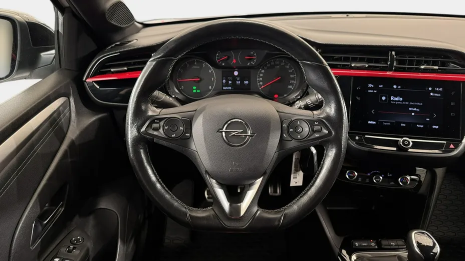 OPEL Corsa -
