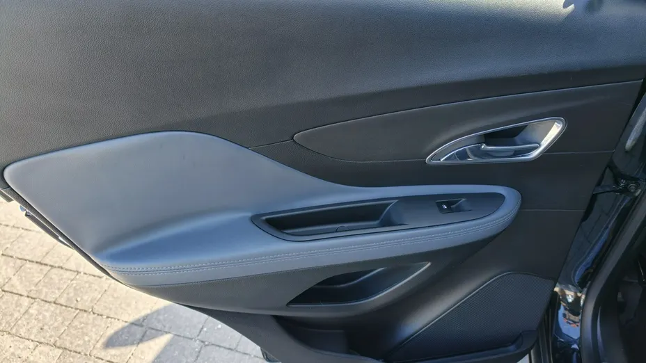 OPEL Mokka -
